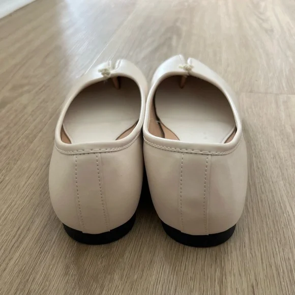 NWOT - Raboesy Tabi Ballet Flats (White) - Size 8 - Picture 7 of 7